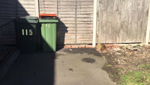 Risk assessment and planning before a rubbish clearance
