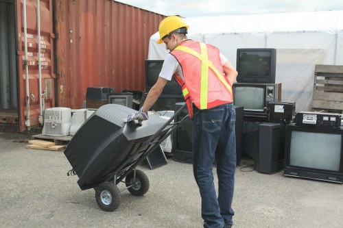 Responsible furniture disposal and recycling in Pimlico